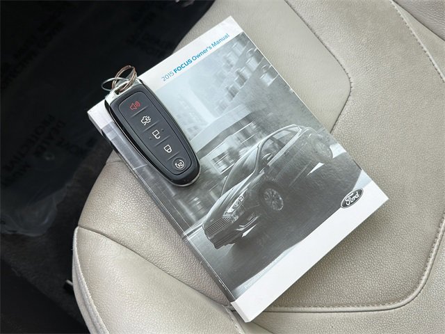 Used 2015 Ford Focus Titanium image 33