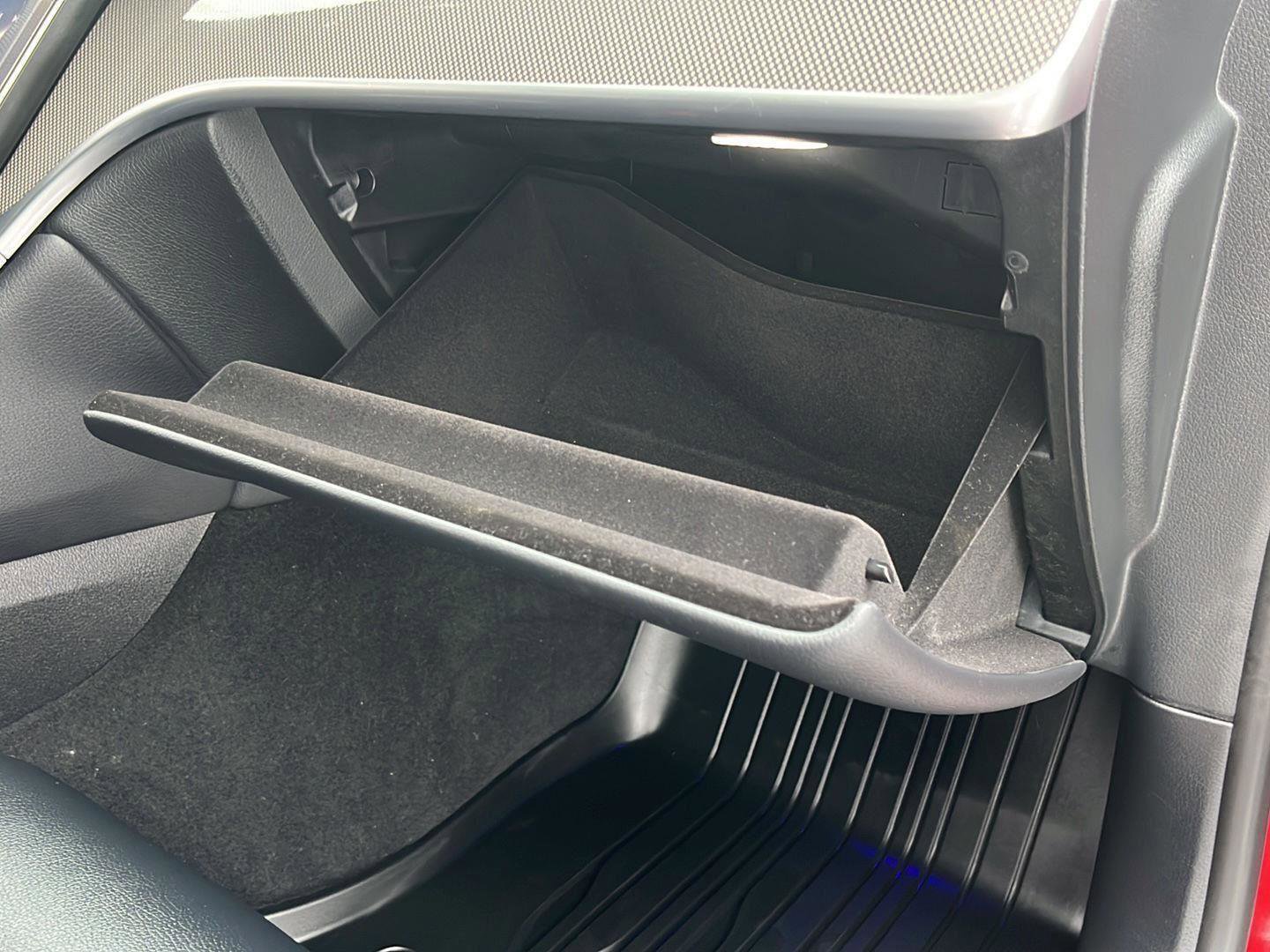 Used 2024 Mercedes-Benz GLC 300 4MATIC image 34