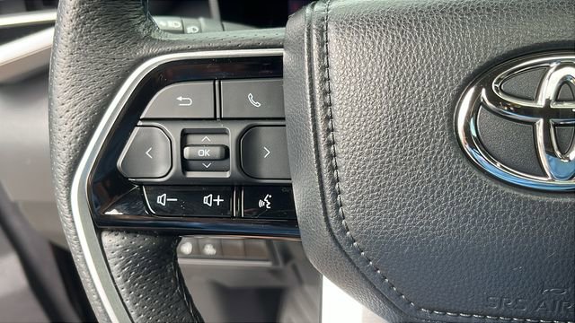 Used 2023 Toyota Tundra Platinum AWD/4WD image 12