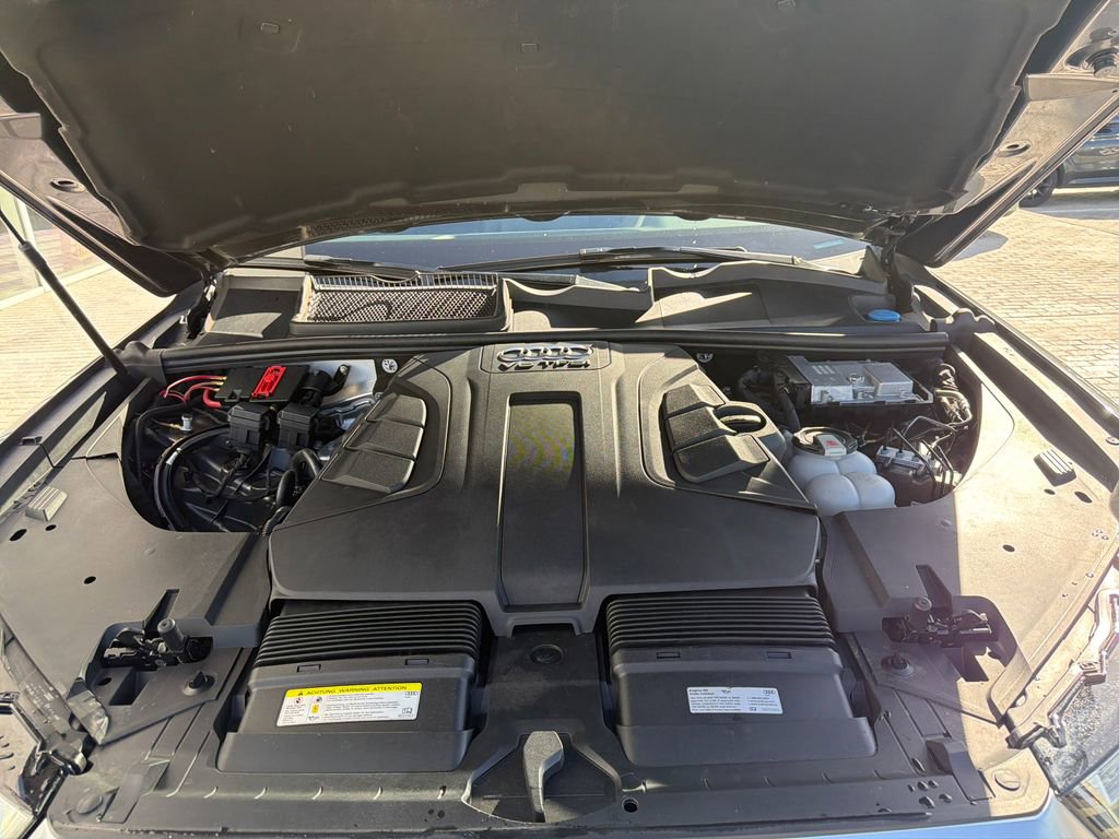 Used 2019 Audi Q7 3.0T Premium Plus w/ Premium Plus Package AWD/4WD image 23