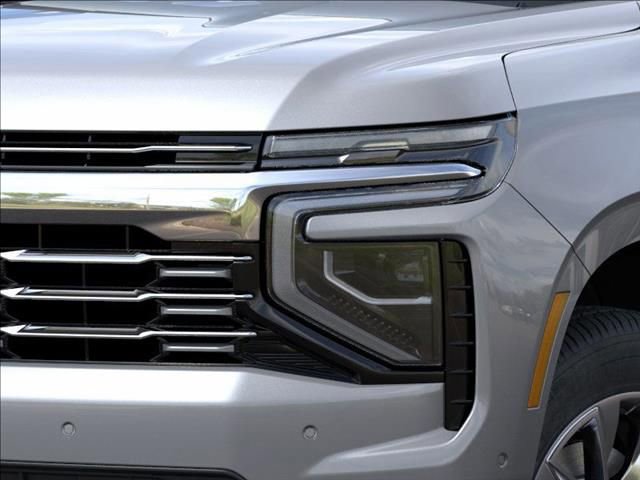 New 2025 Chevrolet Suburban Premier image 10