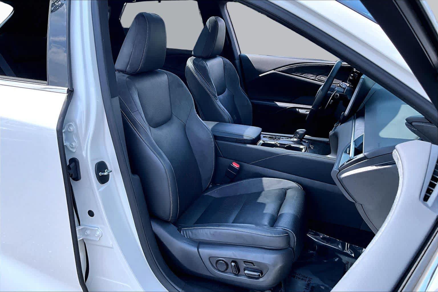Used 2023 Lexus RX 350 AWD w/ Accessory Package image 11