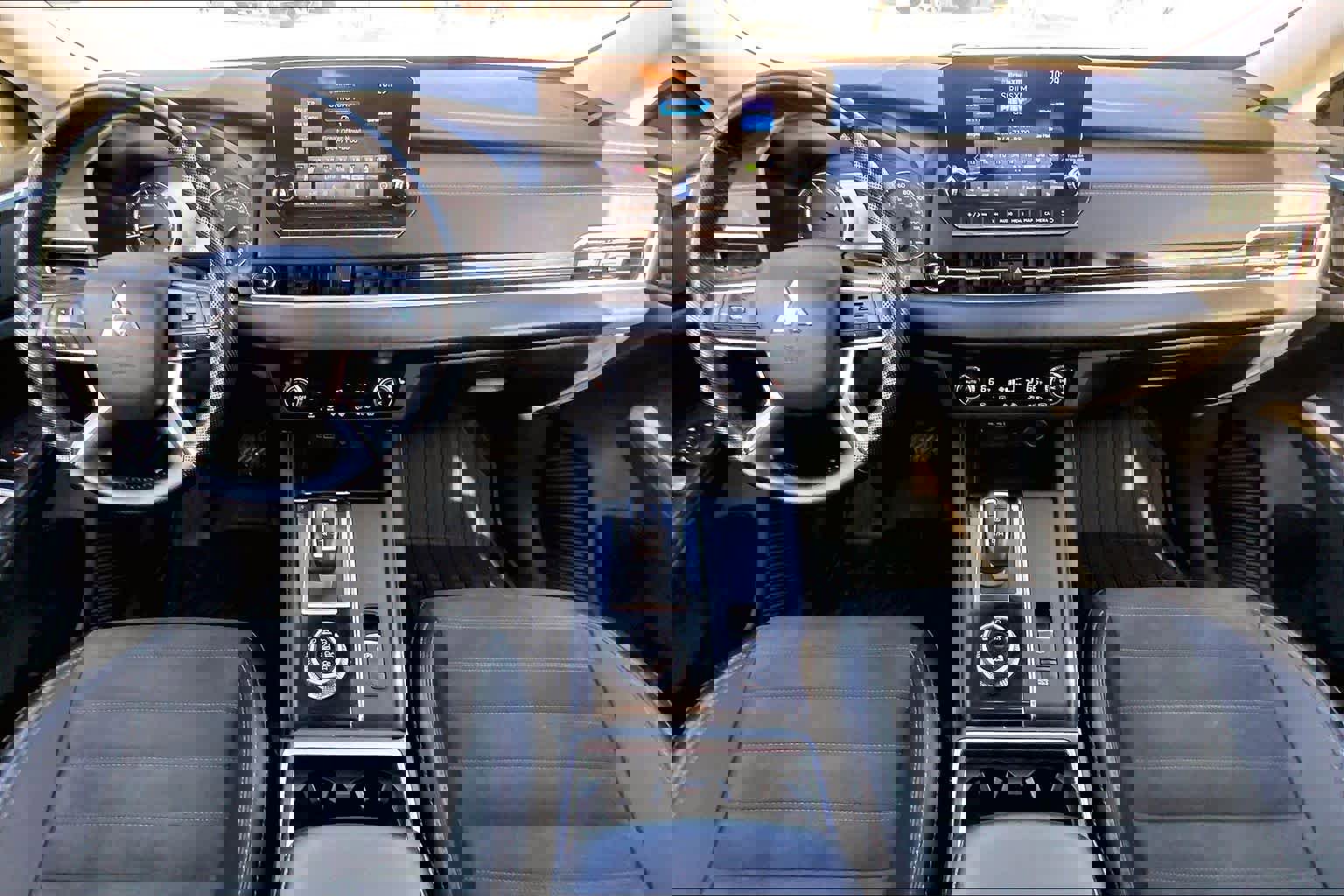 Used 2024 Mitsubishi Outlander SE image 15