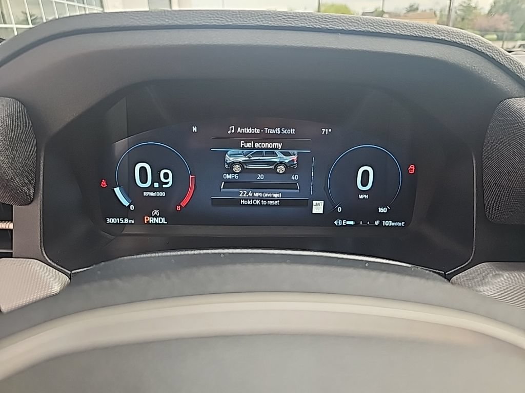 Used 2025 Ford Explorer Active AWD/4WD image 16