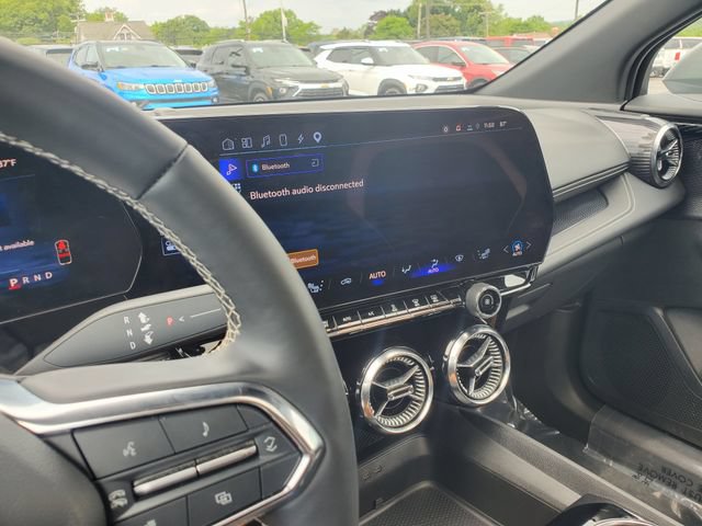 Certified 2024 Chevrolet Blazer EV LT AWD/4WD image 24