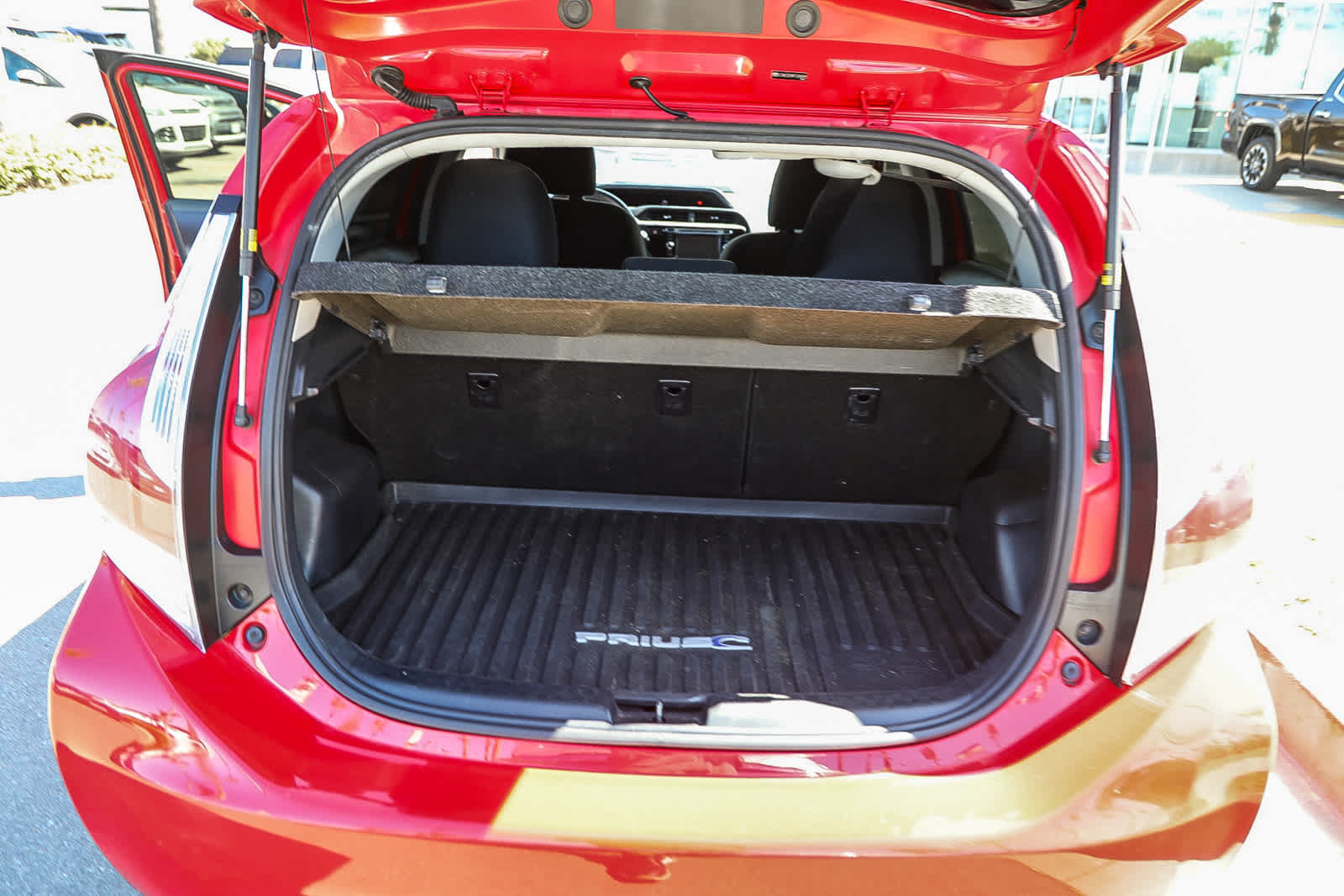 Used 2015 Toyota Prius C Three FWD image 30