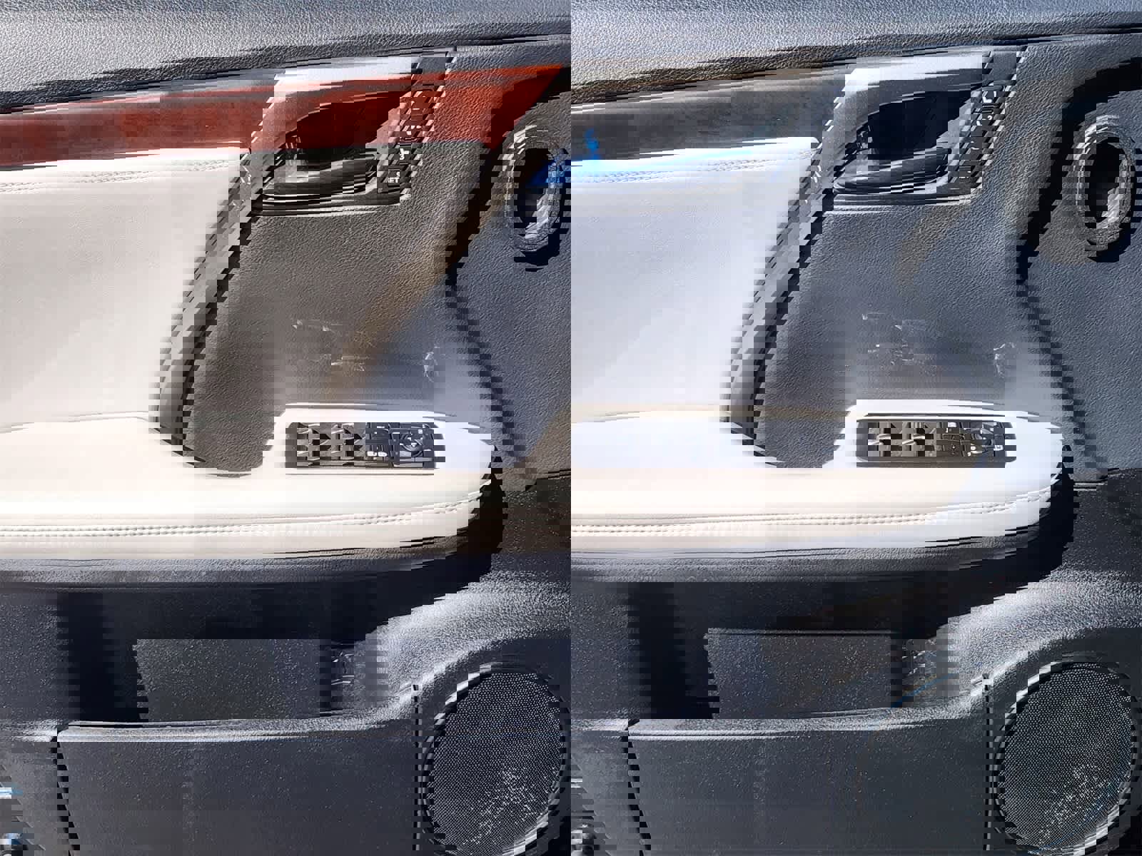 Used 2022 Lexus RX 350 FWD w/ Premium Package image 21