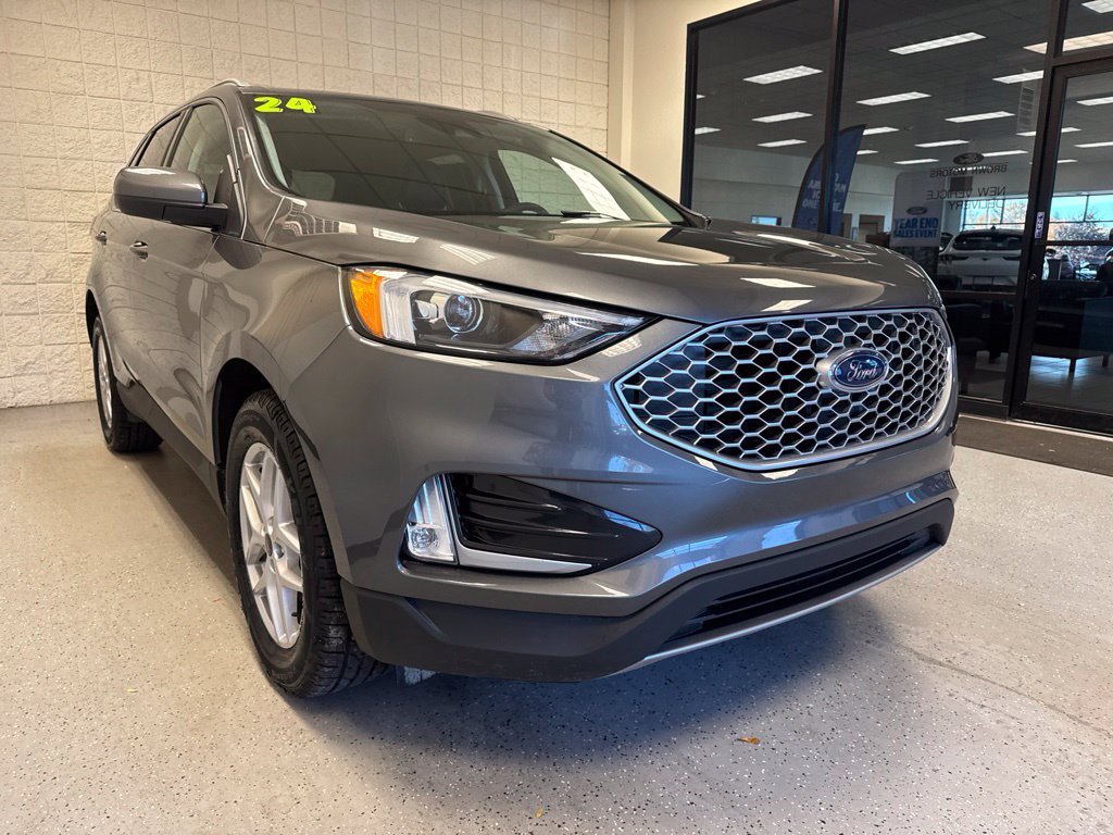 Used 2024 Ford Edge SEL w/ Convenience Package AWD/4WD image 32