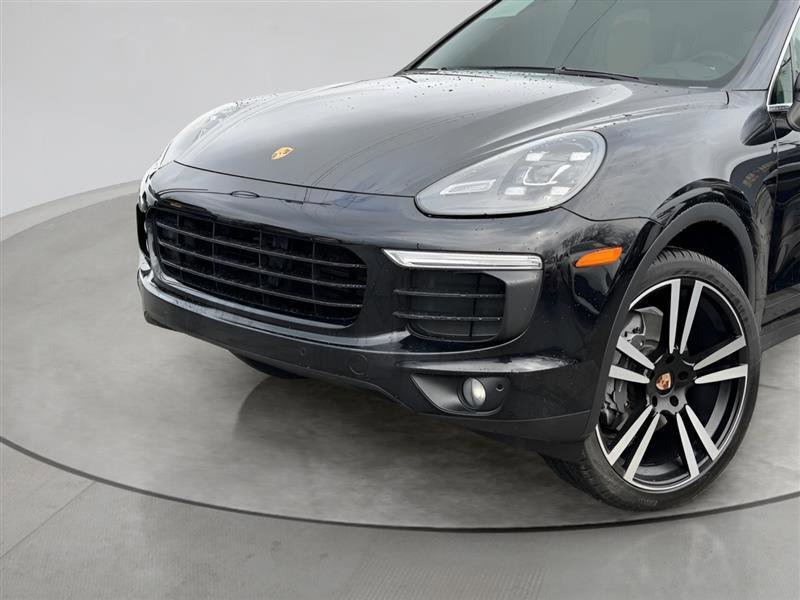 Used 2016 Porsche Cayenne image 4