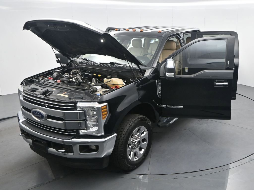 Used 2018 Ford F250 Lariat w/ Lariat Ultimate Package image 40