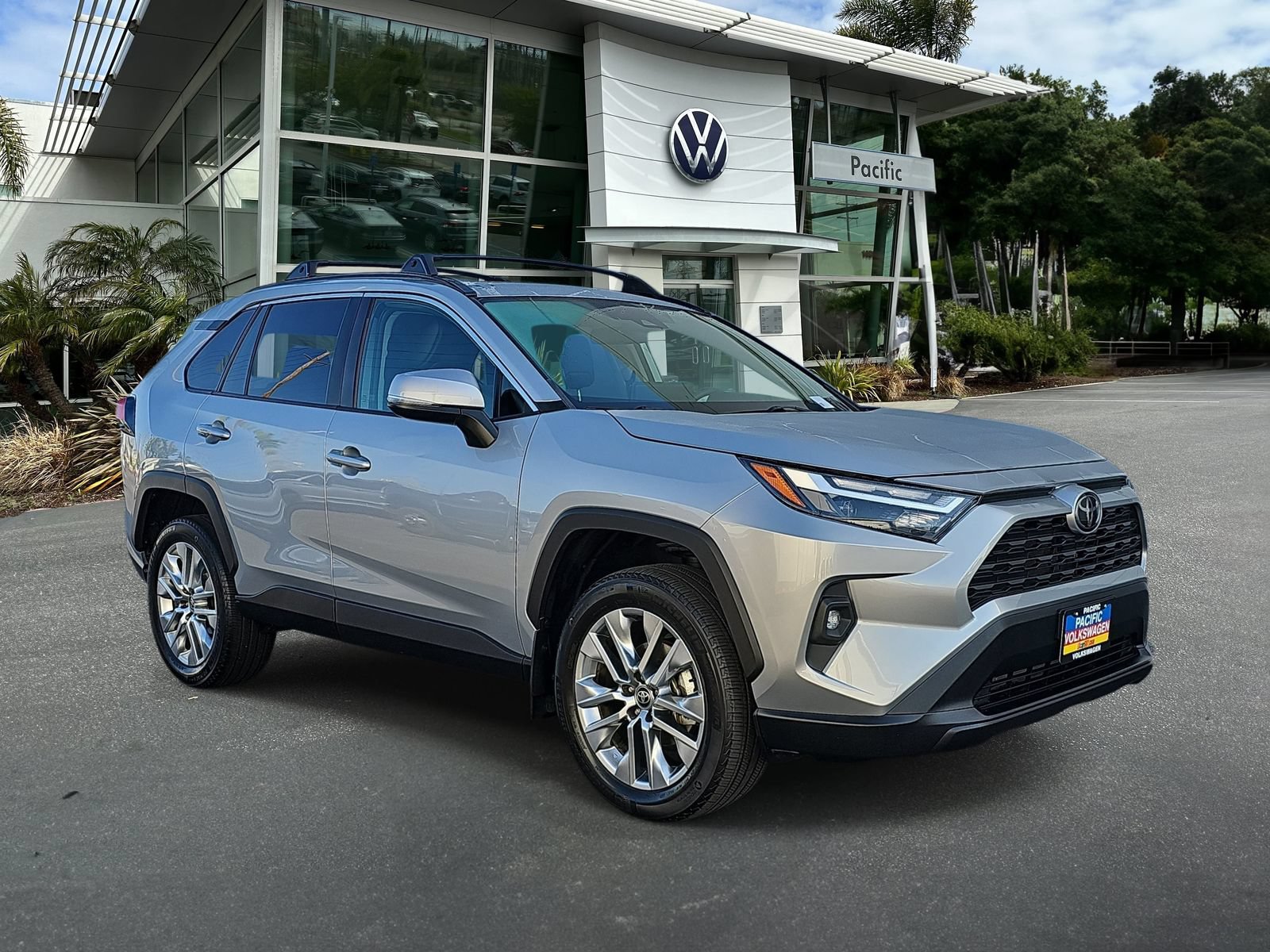 Used 2024 Toyota RAV4 XLE Premium w/ Weather Package FWD image 3