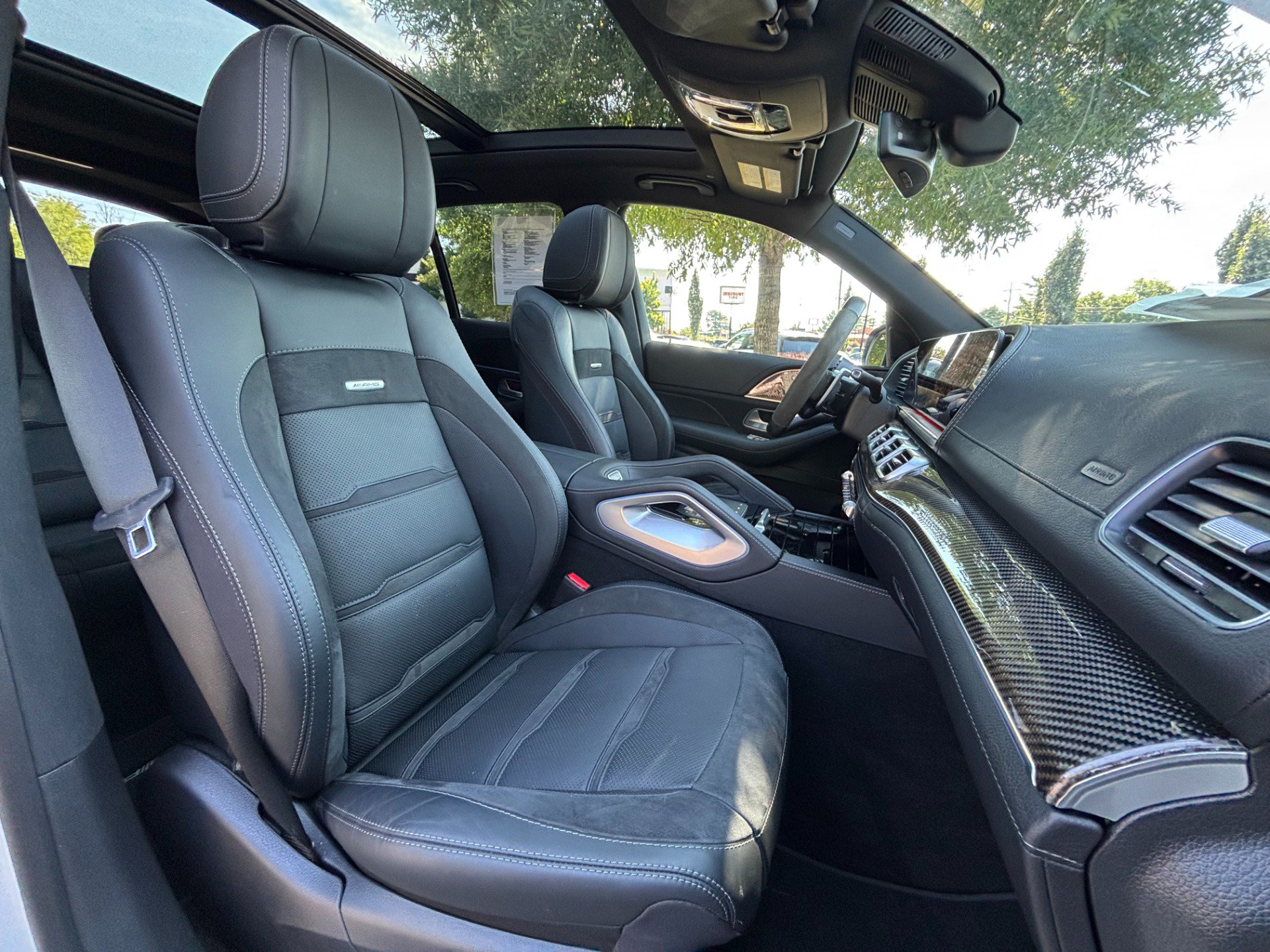 Used 2024 Mercedes-Benz GLE 53 AMG 4MATIC image 43