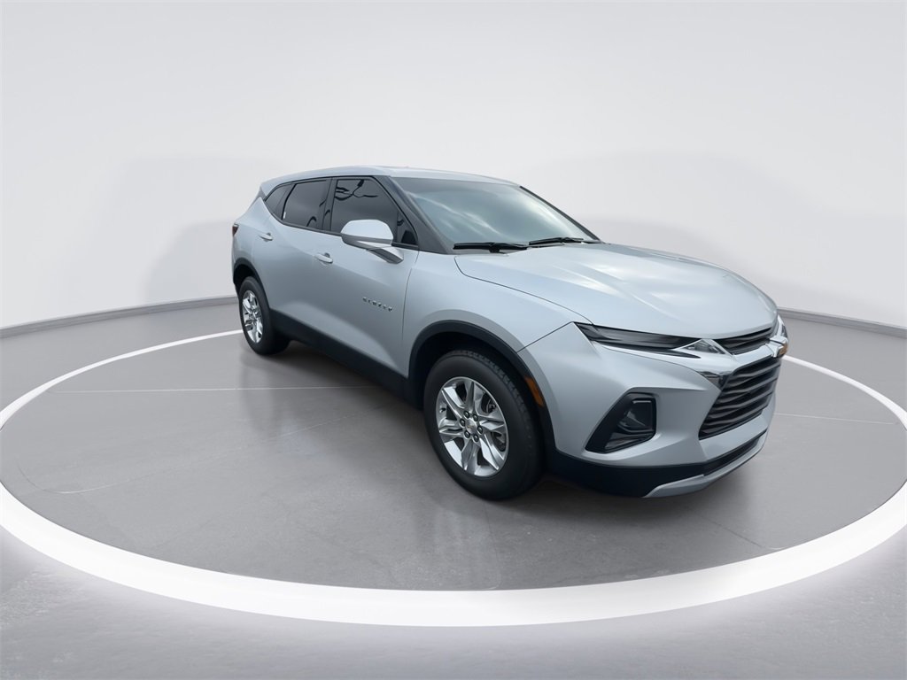 Used 2021 Chevrolet Blazer LT image 2