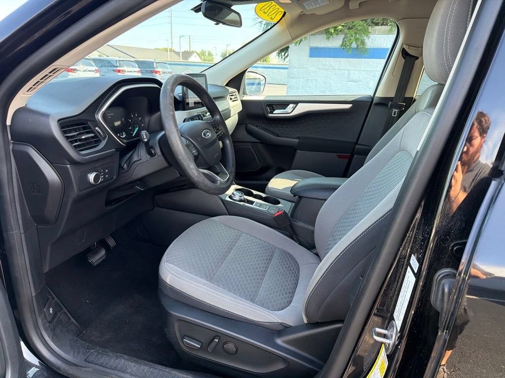 Used 2020 Ford Escape SE AWD/4WD image 16