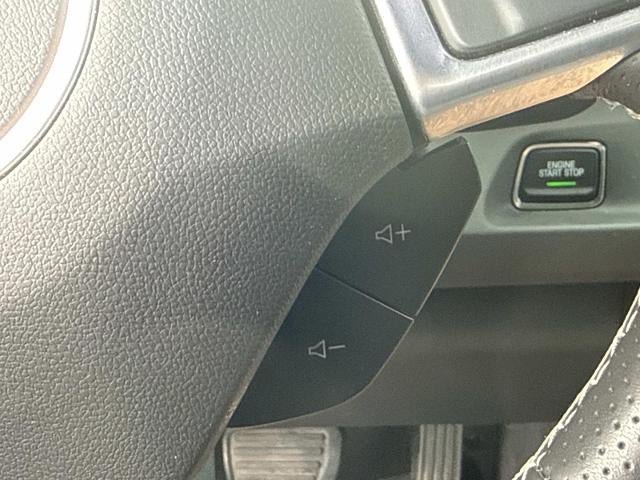 Used 2022 Chevrolet Camaro LT RWD image 22