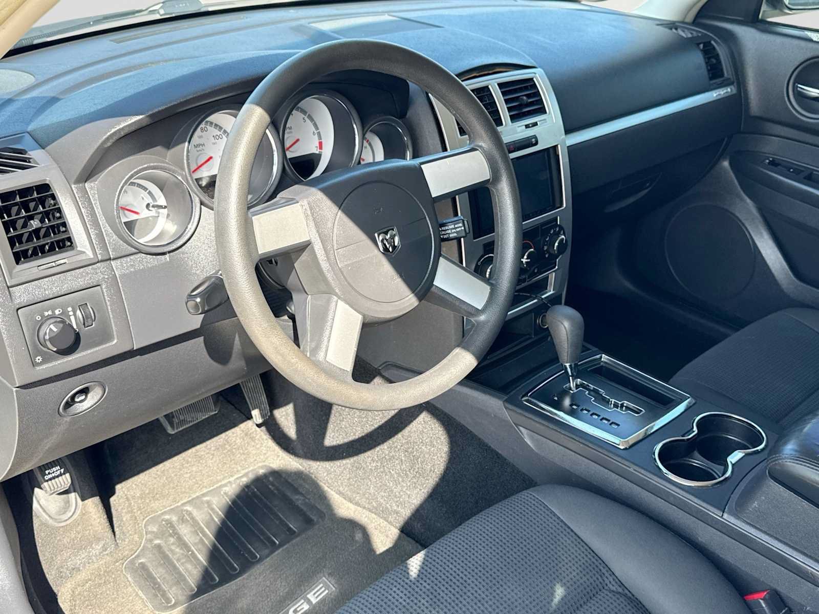 Used 2008 Dodge Charger SE RWD video 2
