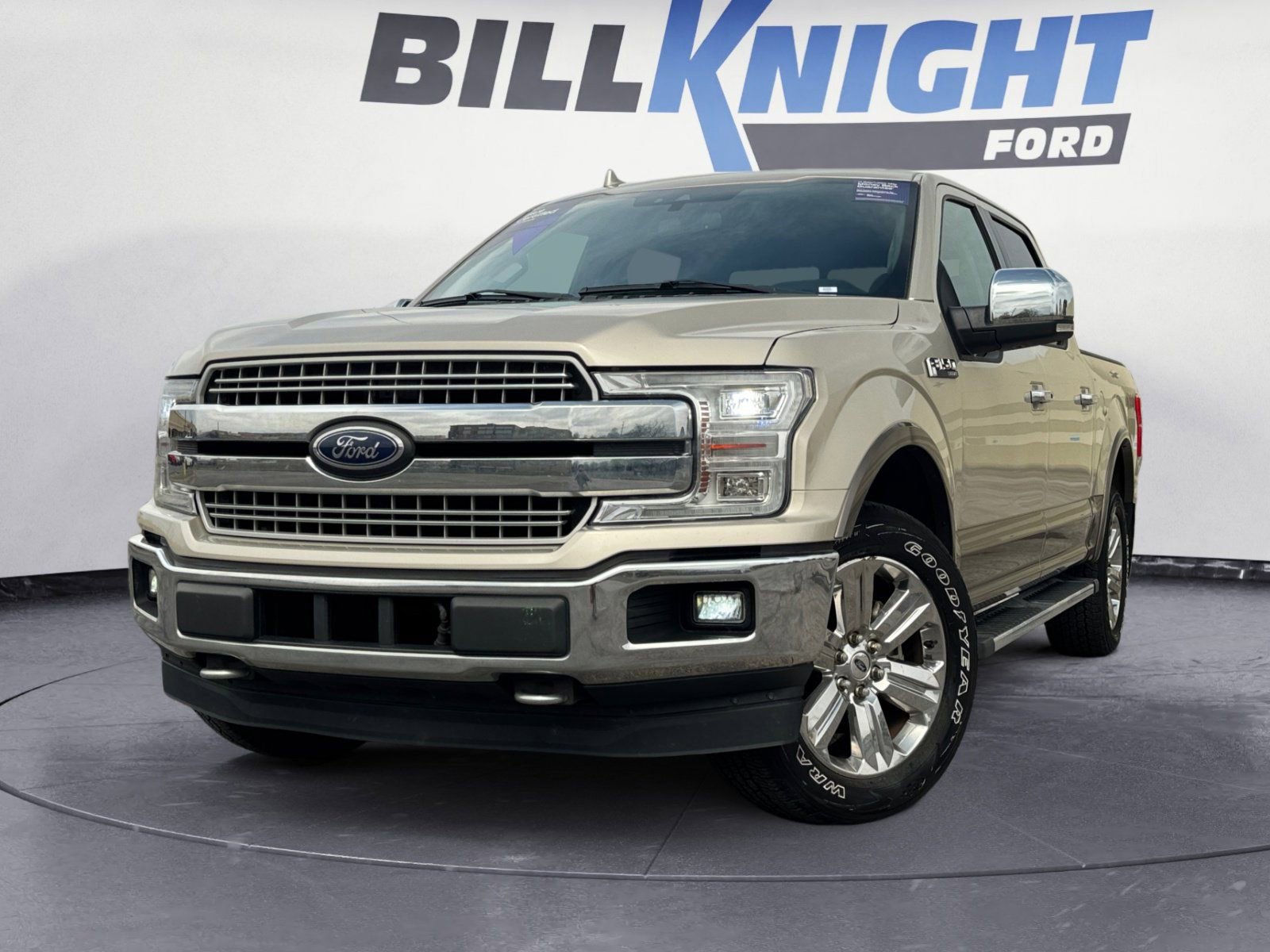 Used 2018 Ford F150 Lariat w/ Equipment Group 502A Luxury image 1