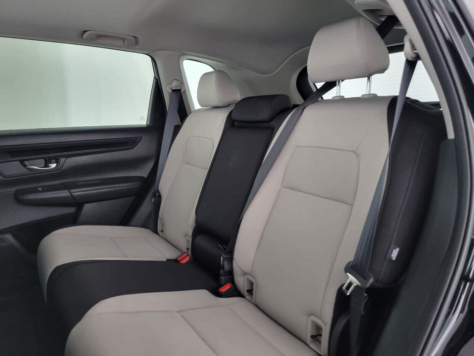 Used 2025 Honda CR-V EX image 17