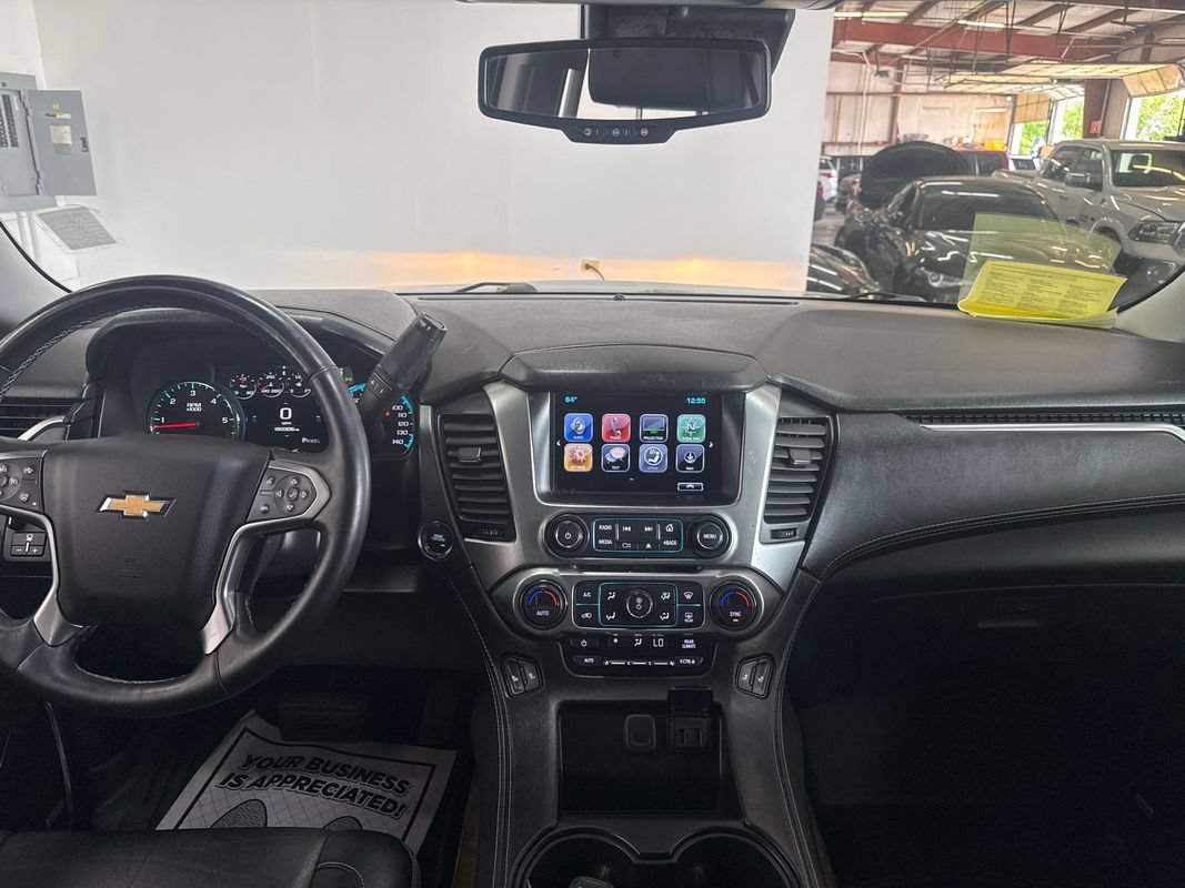 Used 2017 Chevrolet Tahoe LT w/ Luxury Package AWD/4WD image 19