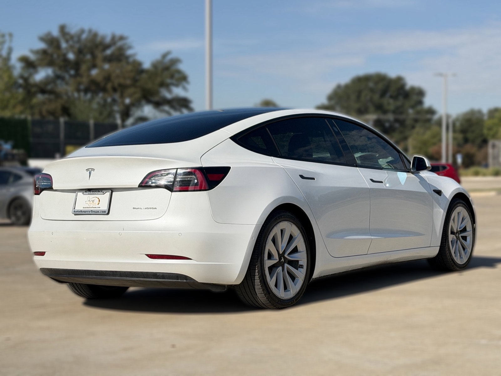 Used 2021 Tesla Model 3 Long Range AWD/4WD image 9