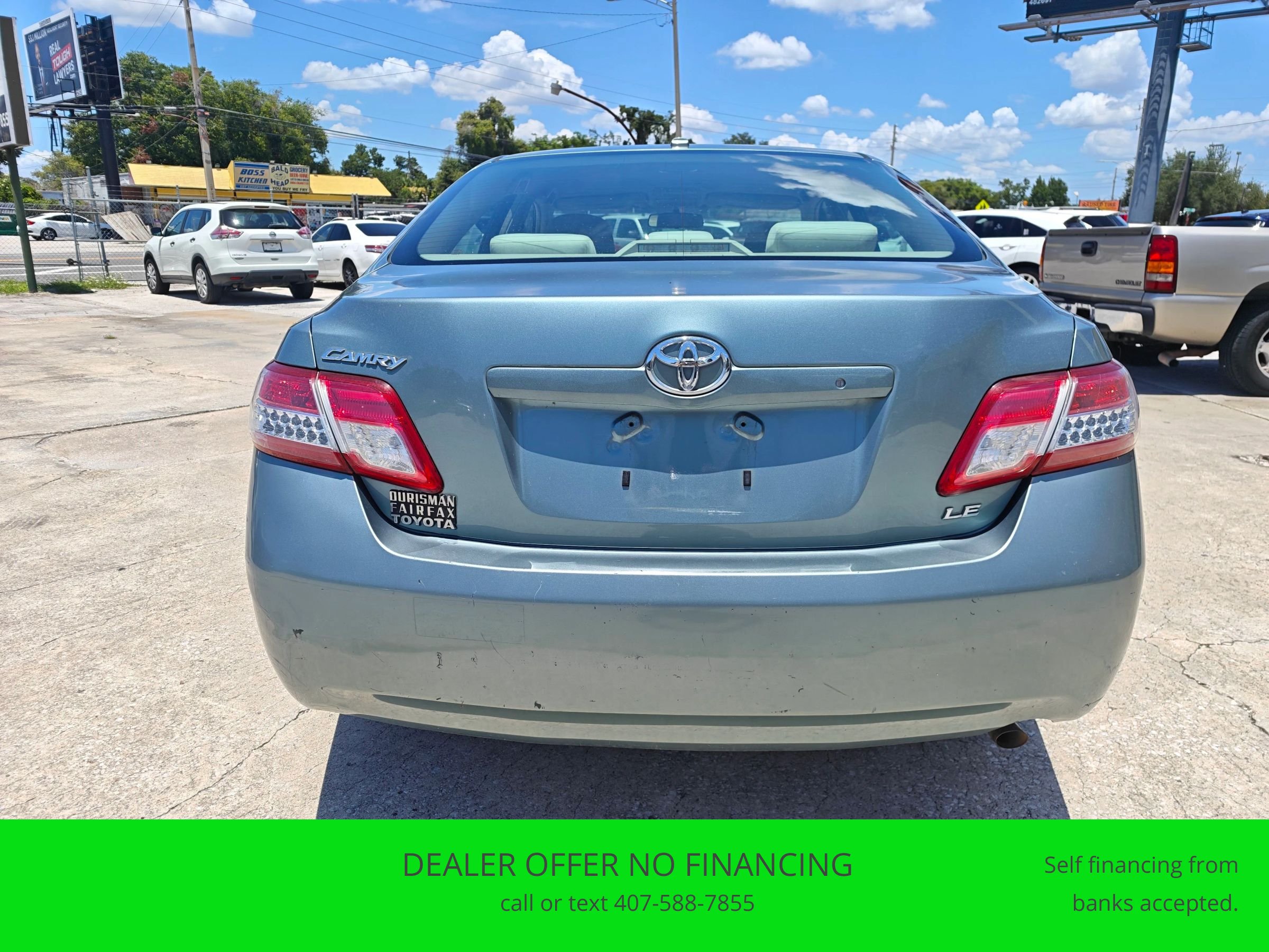 Used 2010 Toyota Camry XLE FWD image 4