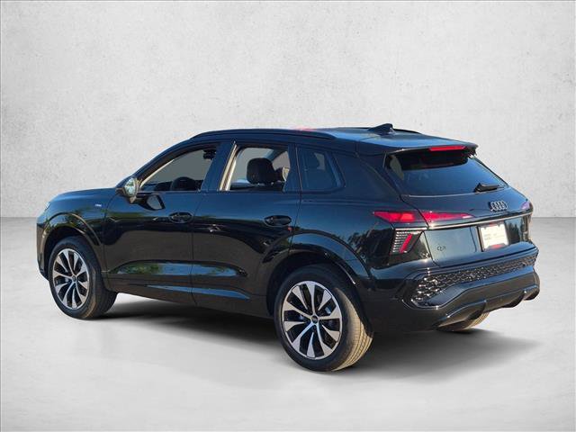 New 2026 Audi Q3 quattro 2.0T AWD/4WD image 7