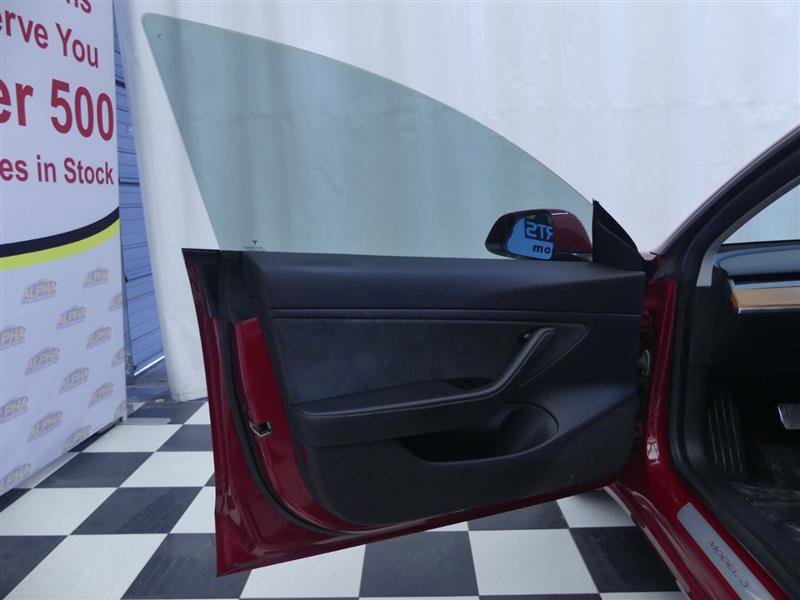 Used 2019 Tesla Model 3 Standard Range Plus image 25