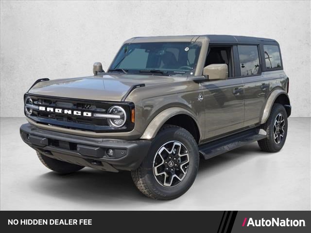New 2026 Ford Bronco Outer Banks AWD/4WD image 1
