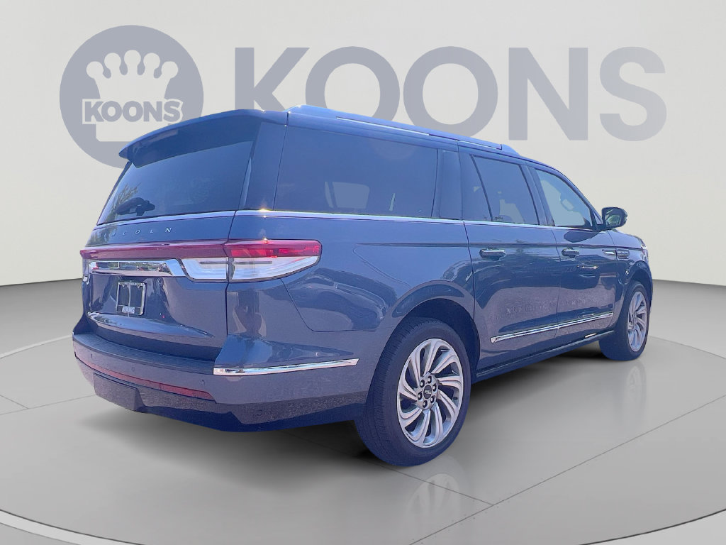 Used 2022 Lincoln Navigator L Reserve AWD/4WD image 7