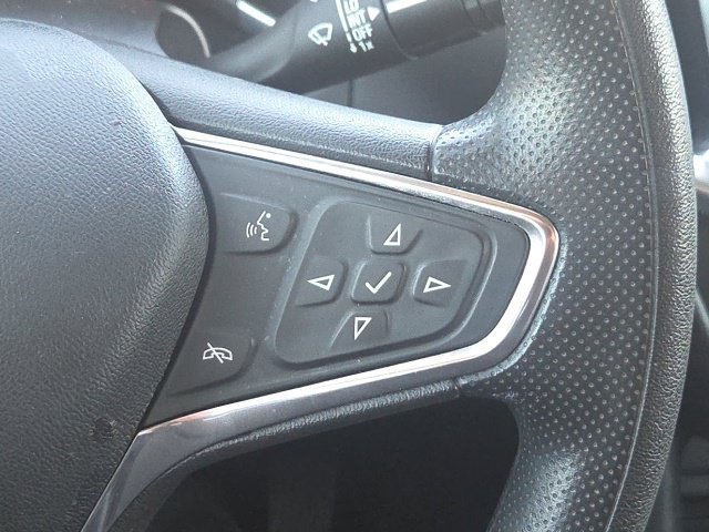 Used 2021 Chevrolet Equinox LT FWD image 38