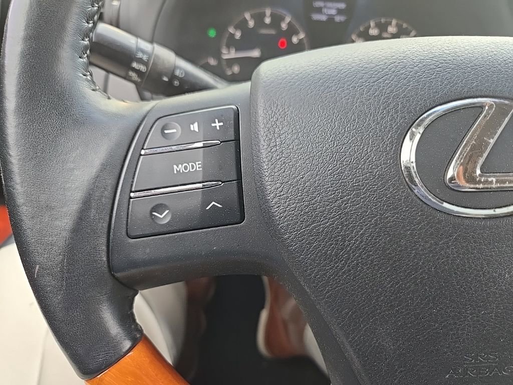Used 2011 Lexus RX 350 350 w/ Premium Pkg image 16