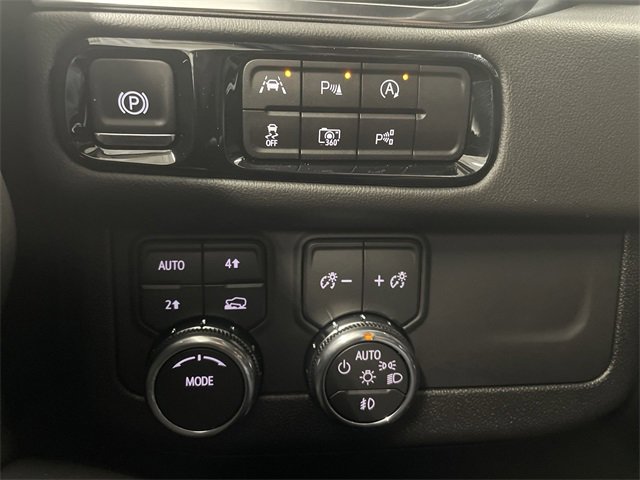 New 2026 GMC Yukon Elevation image 31