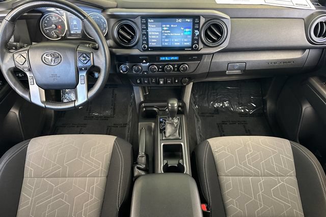 Certified 2023 Toyota Tacoma TRD Off-Road w/ Technology Package AWD/4WD image 17