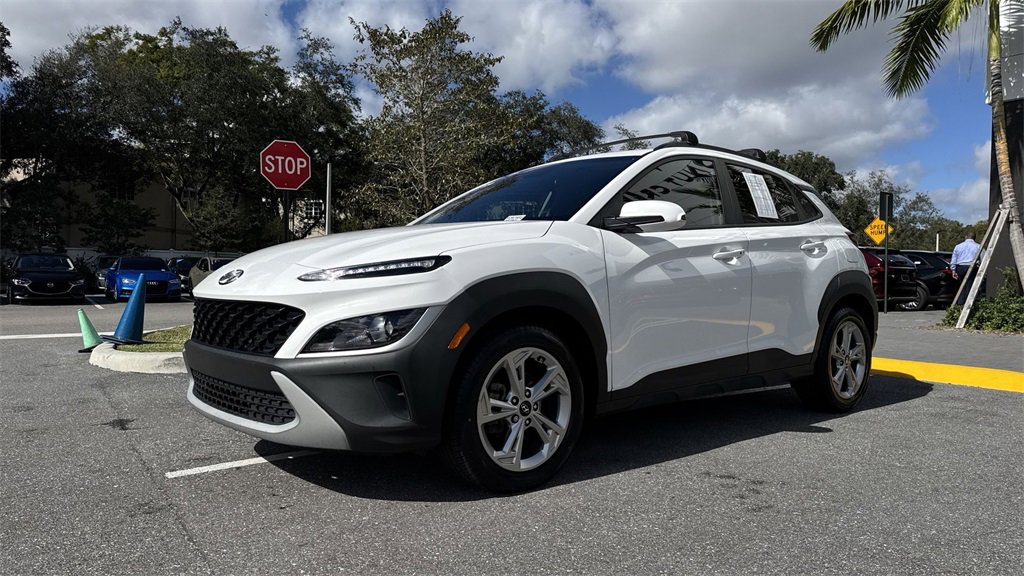 Used 2022 Hyundai Kona SEL image 29
