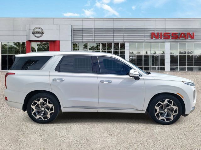 Used 2021 Hyundai Palisade Calligraphy w/ Winter Package image 3