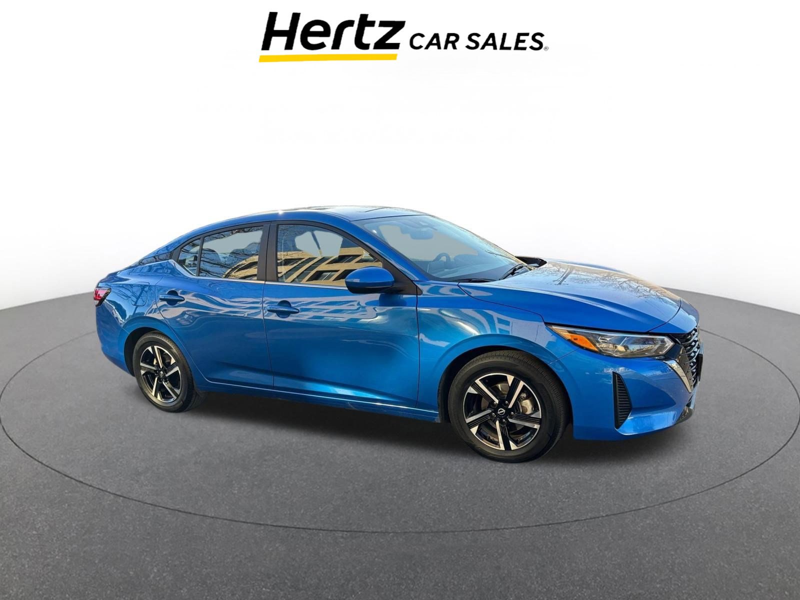 Used 2025 Nissan Sentra SV image 1