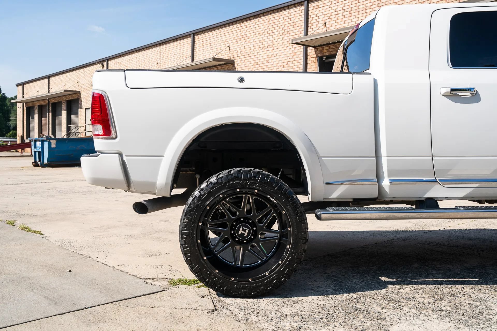 Used 2018 RAM 2500 Limited AWD/4WD image 10