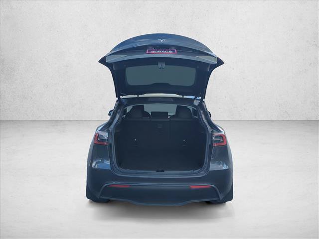 Used 2025 Tesla Model Y Long Range RWD image 7