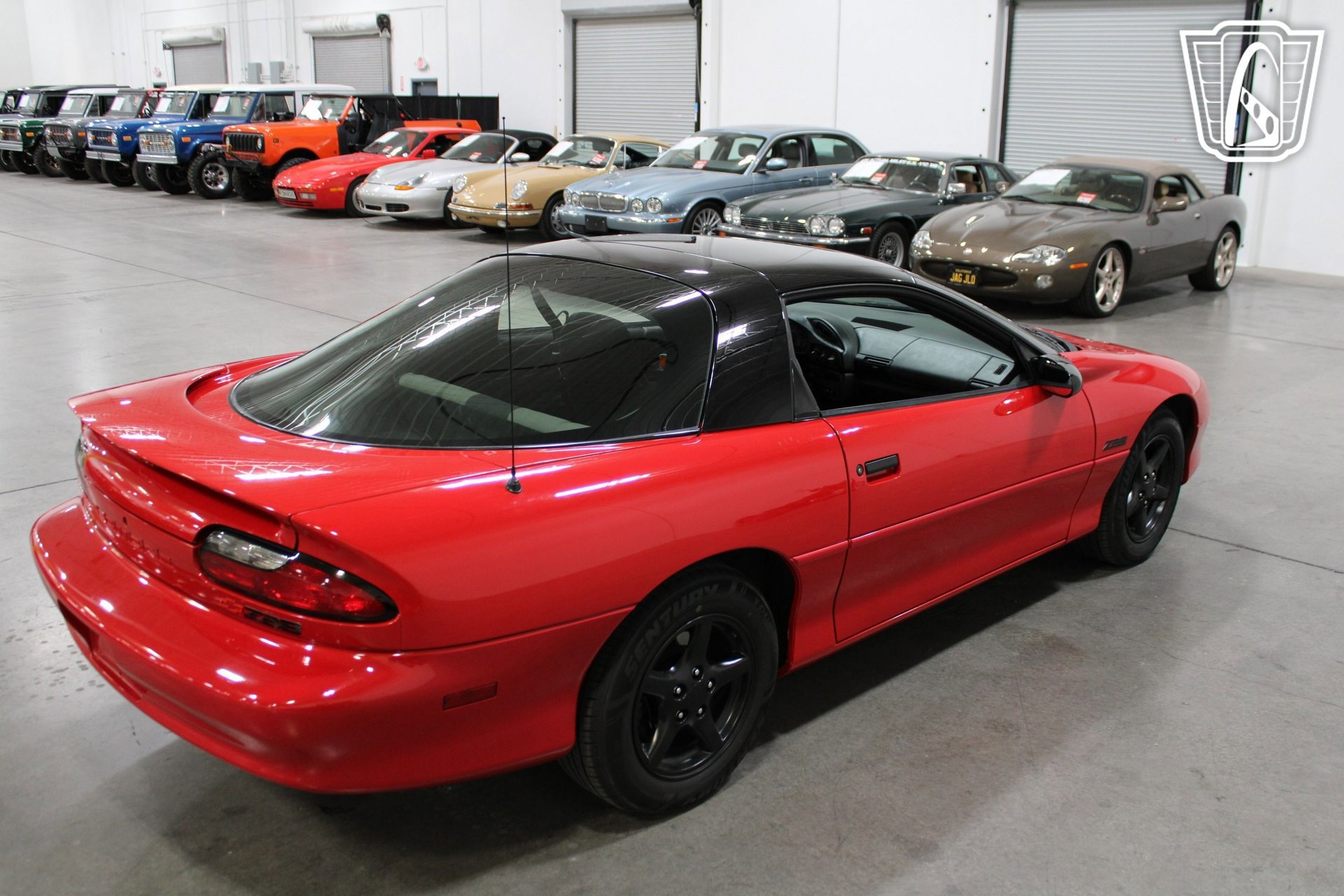 Used 1993 Chevrolet Camaro Z28 RWD image 10