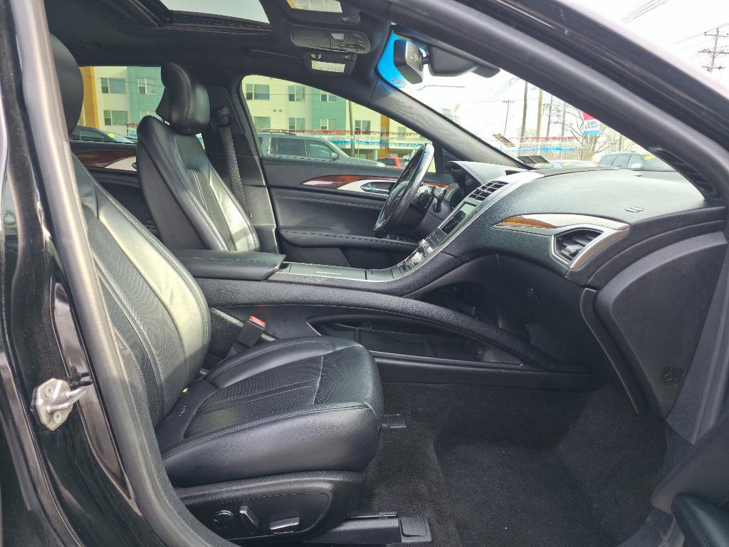 Used 2018 Lincoln MKZ Reserve w/ Magnetic Appearance Package image 21