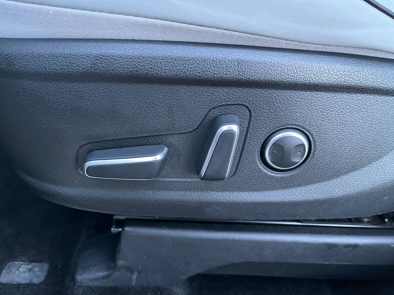 Used 2025 Hyundai Palisade SEL image 27