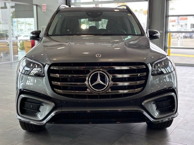New 2025 Mercedes-Benz GLS 580 4MATIC image 9
