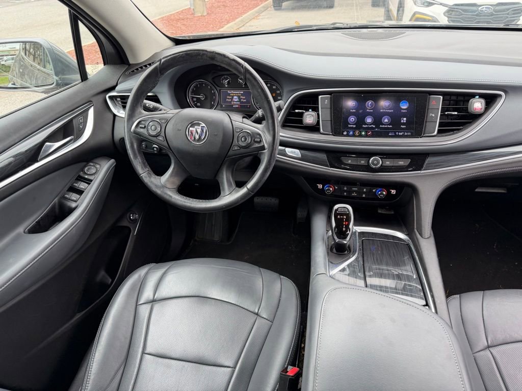 Used 2020 Buick Enclave Essence FWD image 22