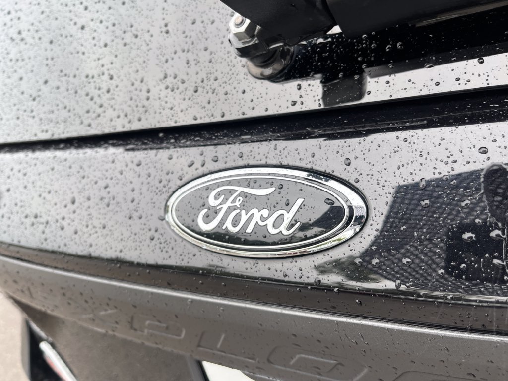 Used 2022 Ford Explorer Timberline w/ Timberline Technology Package AWD/4WD image 40