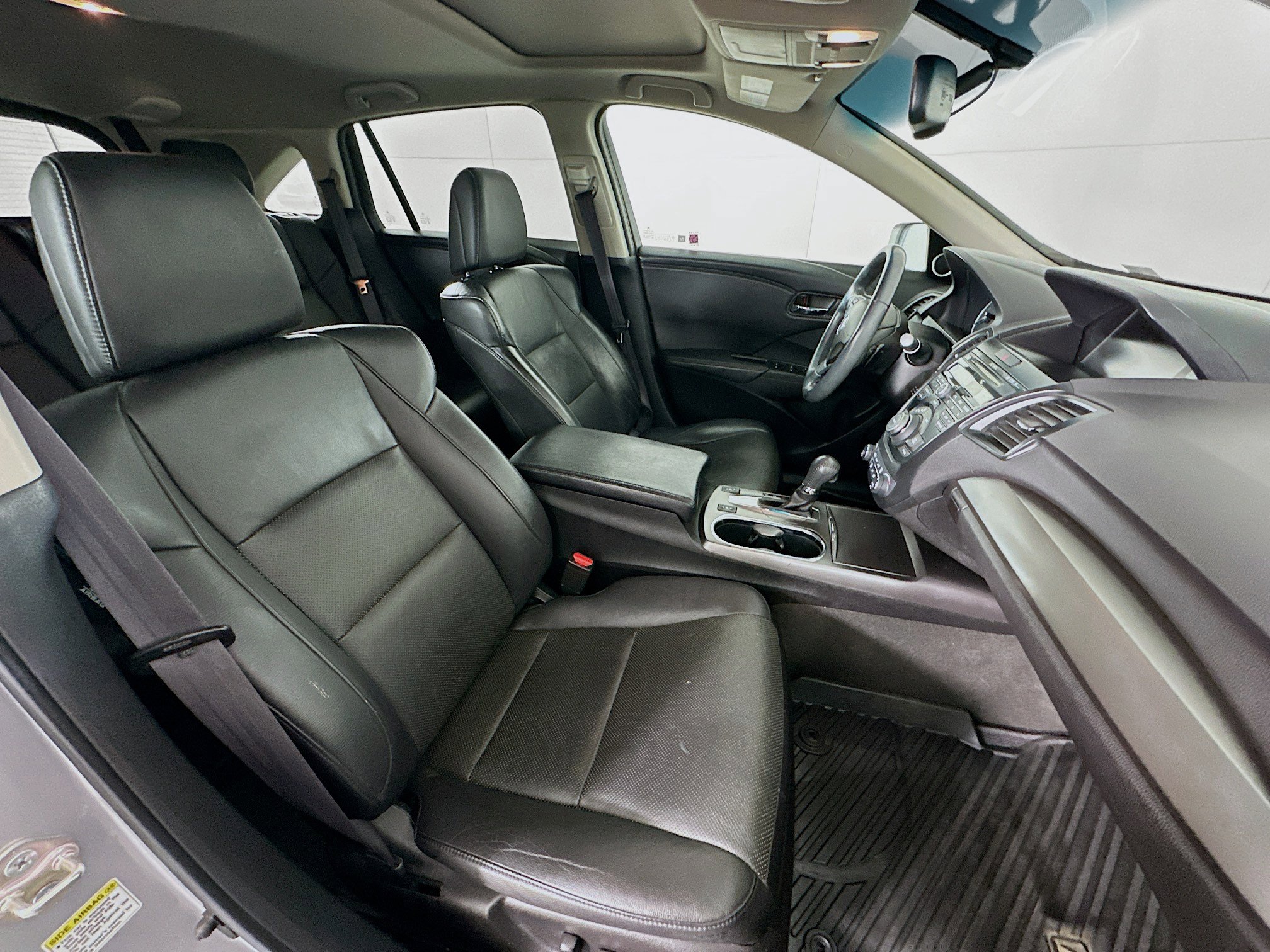 Used 2015 Acura RDX FWD w/ Technology Package image 31