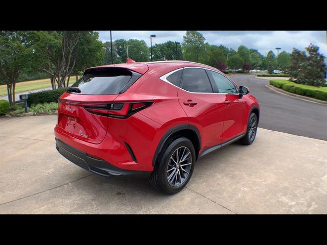 Used 2025 Lexus NX 250 FWD w/ Accessory Package (Z1) image 8