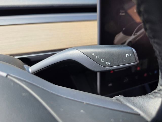 Used 2021 Tesla Model 3 Standard Range Plus image 31