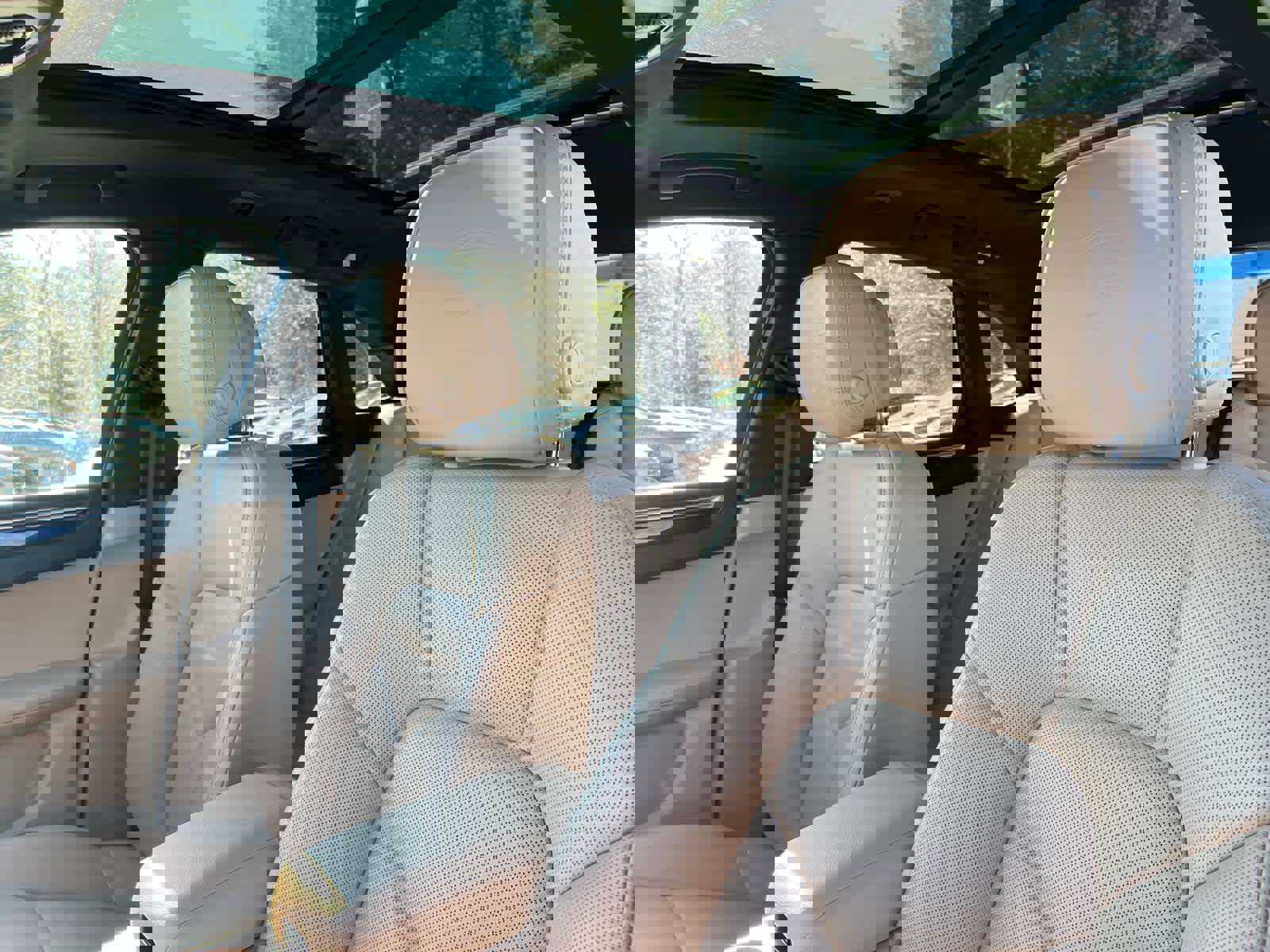 Used 2025 Porsche Macan image 13