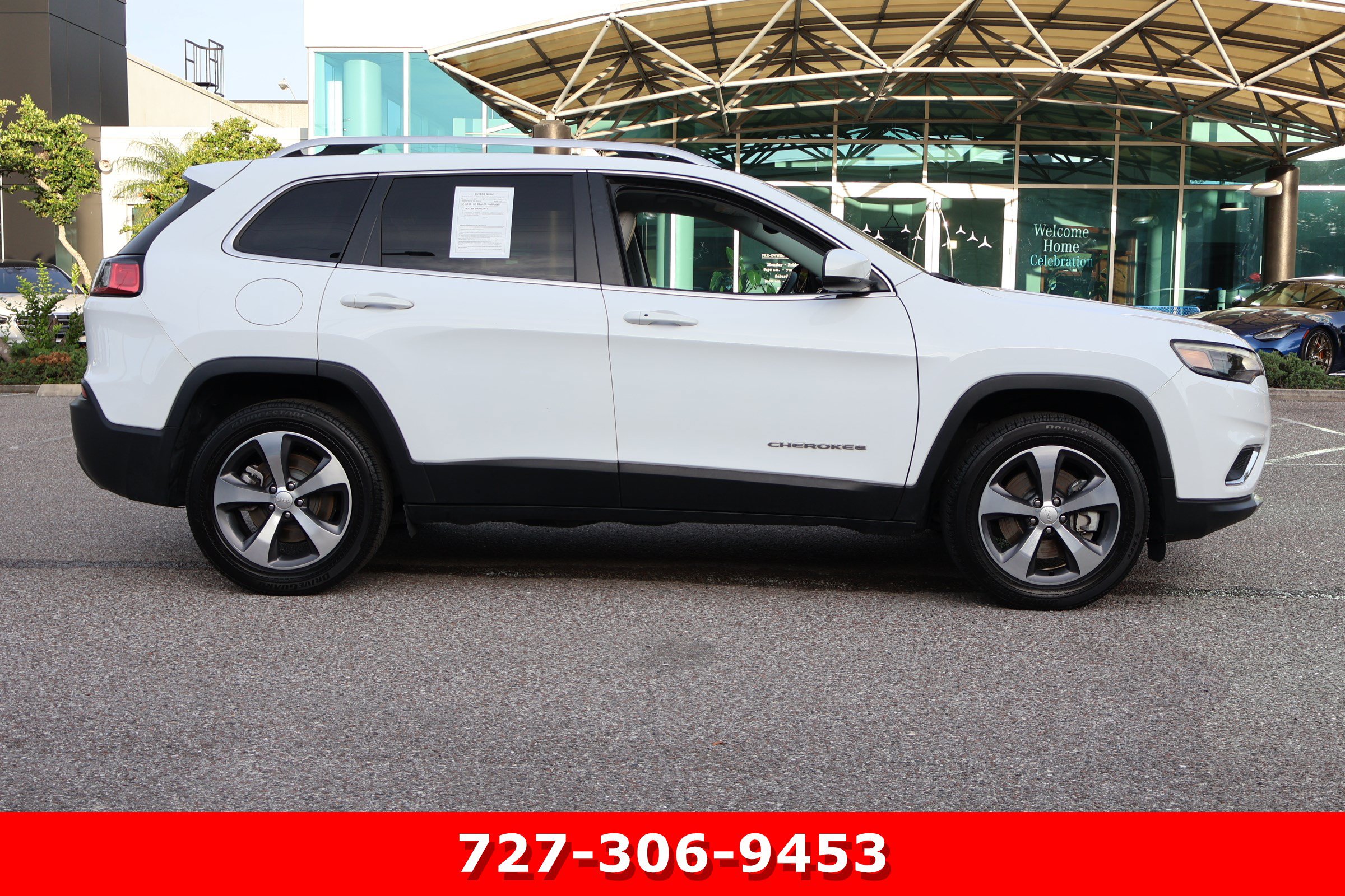 Used 2020 Jeep Cherokee Limited AWD/4WD image 11