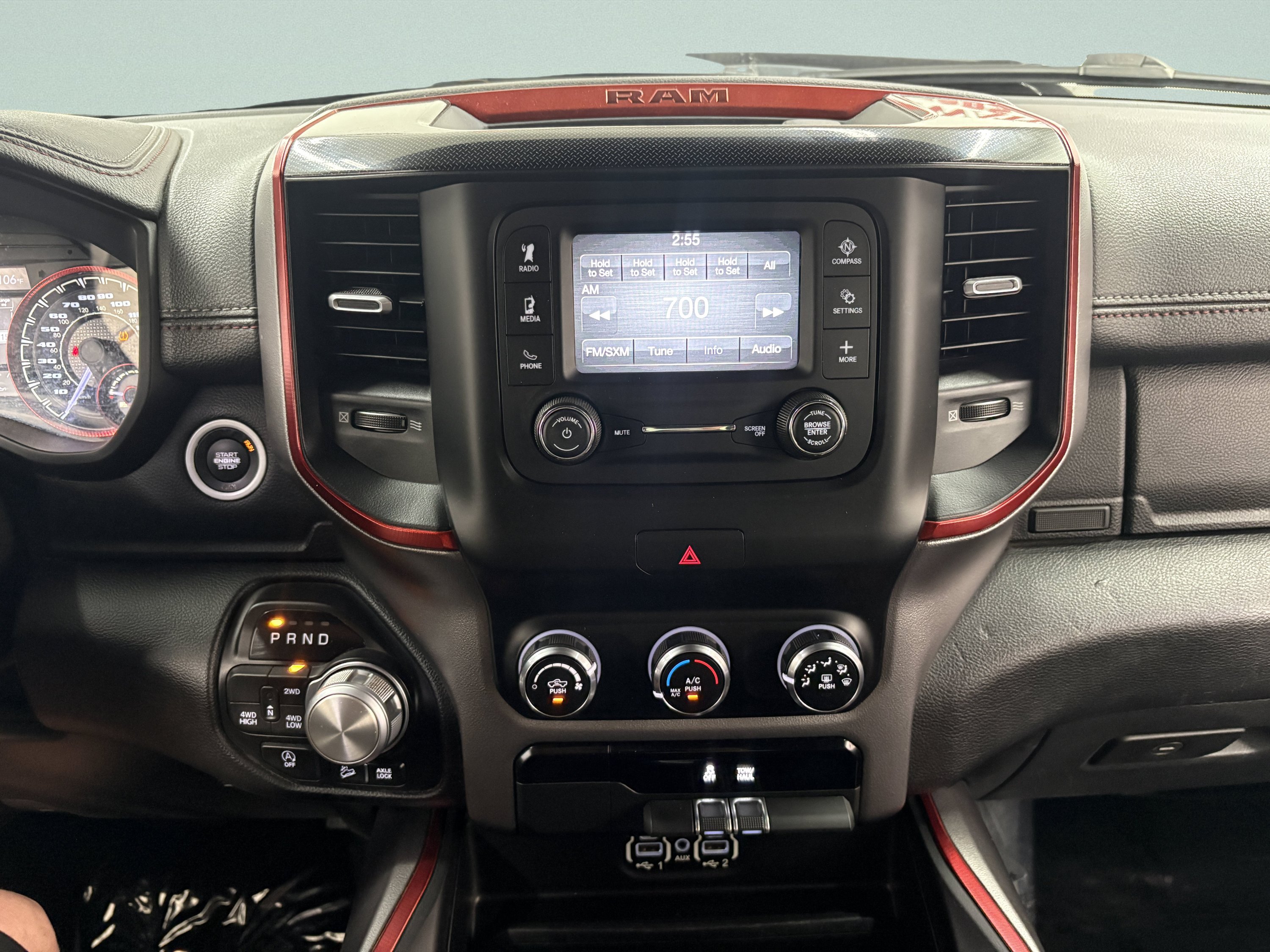 Used 2019 RAM 1500 Rebel AWD/4WD image 13